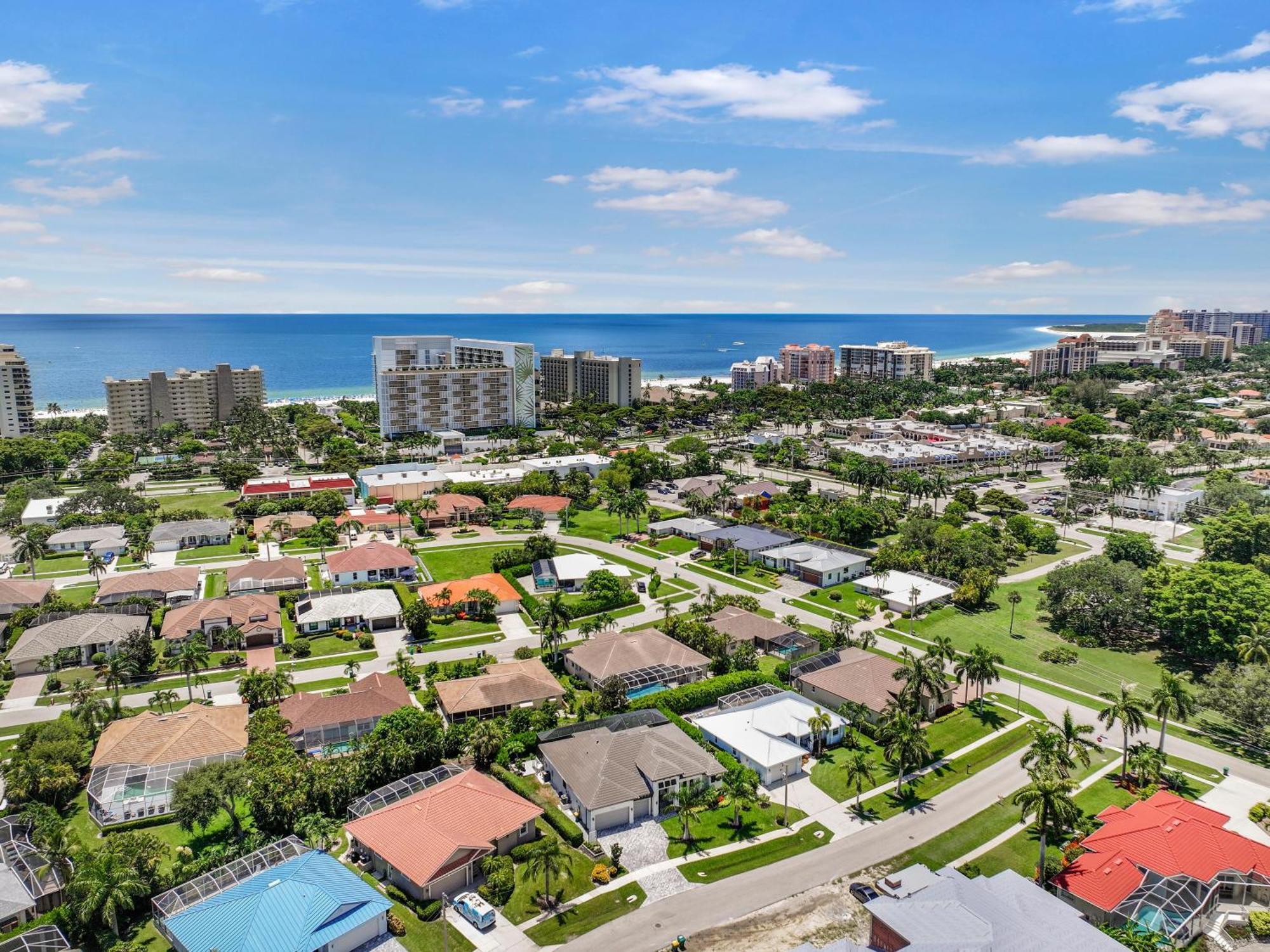 670 Amber Drive Villa Marco Island Exterior photo